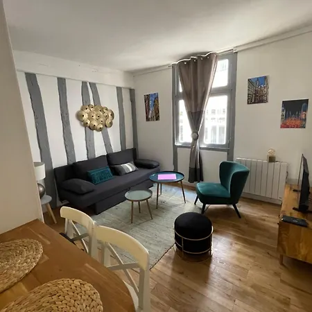 Apartament Adorable Studio Parking Possible
