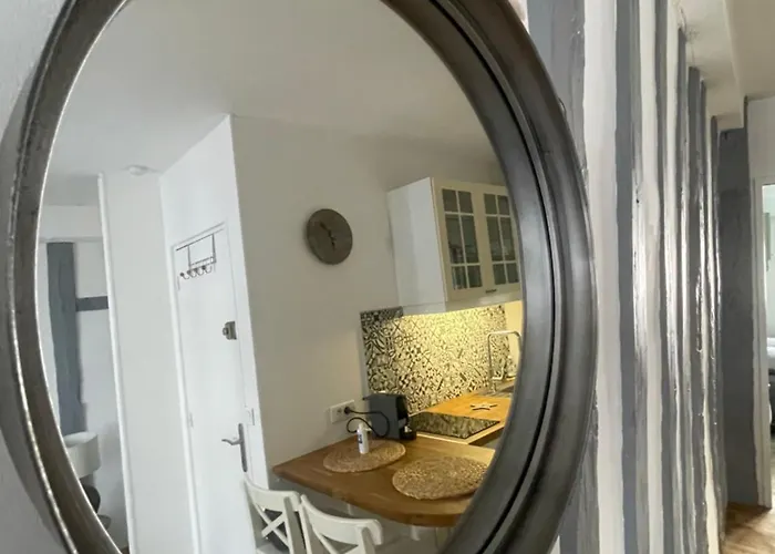 Charmant T1 Avec Parking En Option *